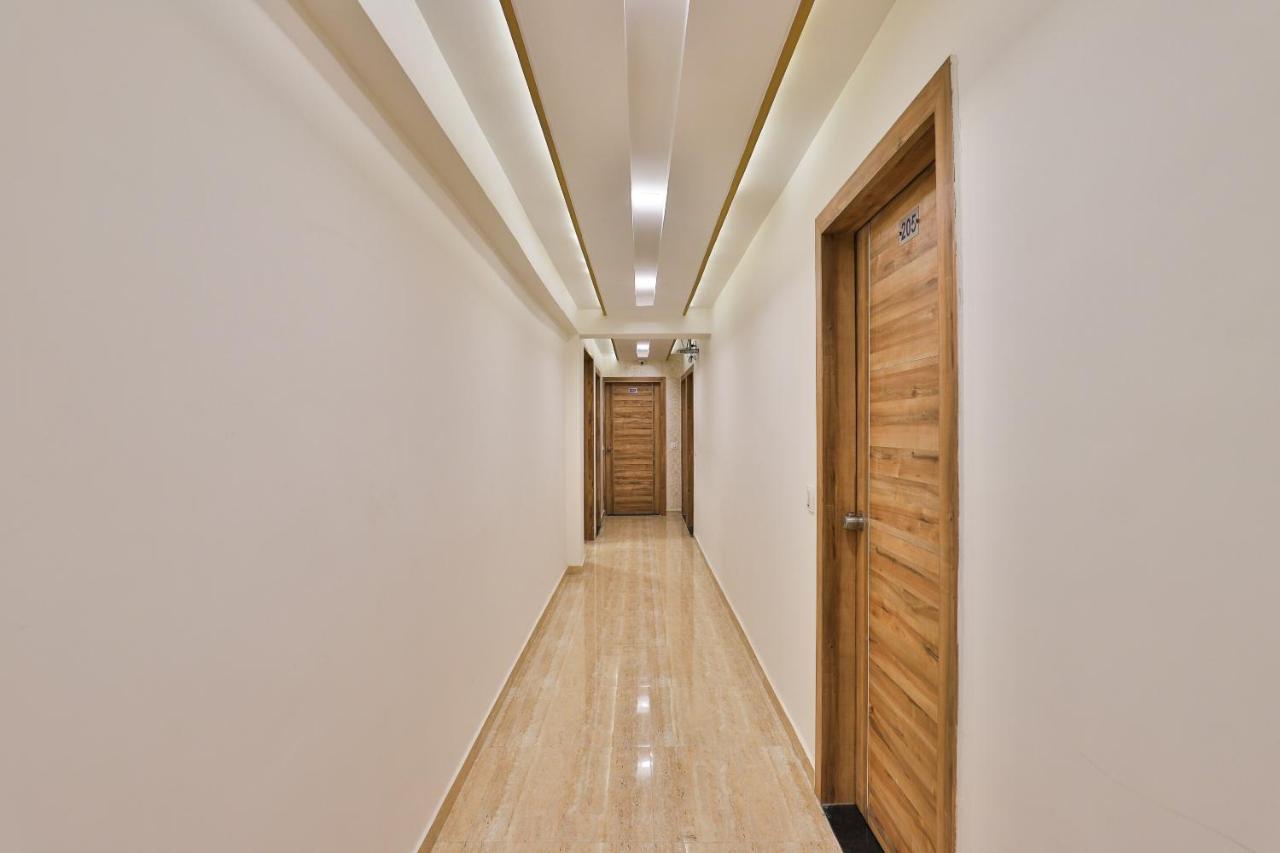 Oyo 24950 Hotel Shree Balaji Residency Ахмедабад Екстериор снимка